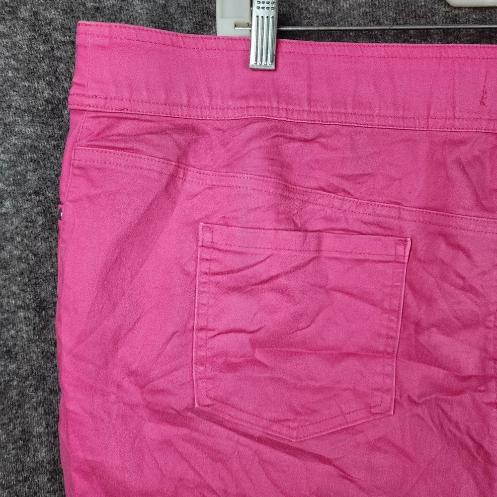 Kim Rogers Bermuda Shorts Women 20W Pink Stretch Pull On Denim Casual